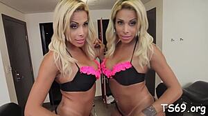 shemale chick strokes her knob?