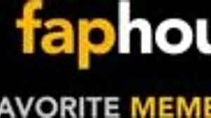 मुंडी चूत बड़े काले लंड को ललचाती चूसकर चुदाई