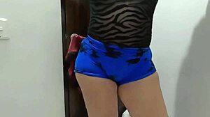 Mi amigo's sexy mama's huge culote shakes in leggings prepping wet pussy play.