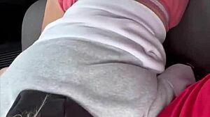 Streetwalker Deepthroats Bareback Till Facial Cumshot In Car