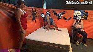 Hoje É Noite De Halloween Minha Esposa Tá A Fim De Dar Pra Outro Completo!!