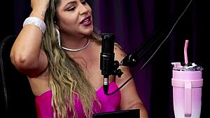 she rubs vibrator on wet pussy after bathroom fuck talk in liberal couple casting