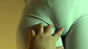 Trying new leggings like Youtuber but show hairy pussy like total slut