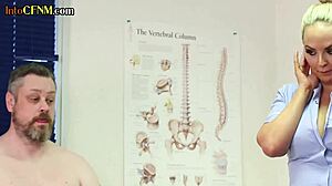 अरे नर्सें हम छोटे 18+ लंड वाले को सीएफएनएम में हिला रहे