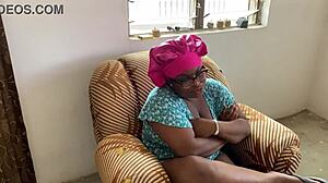 a hot chat turns into outdoor bbw ass worship cumshots