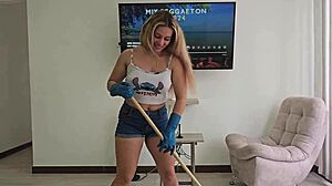 i fuck my boss as maid for bonus and swallow his cum karen sleent