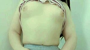 wanna see this cute amateur latina teen rub her tight pussy all soft and slow?