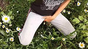 Hey neighbor, spy me fingering pussy to orgasm in the daisies outside?