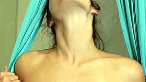 Check out this perfect ass milf Alexandra Belle dancing hot 😍 stripping naked for Playboy!