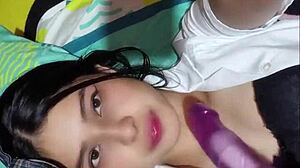 escondidas con culona pervertida jovencita en cama