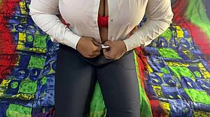 ever wonder how desi college girl squirts during fuck?